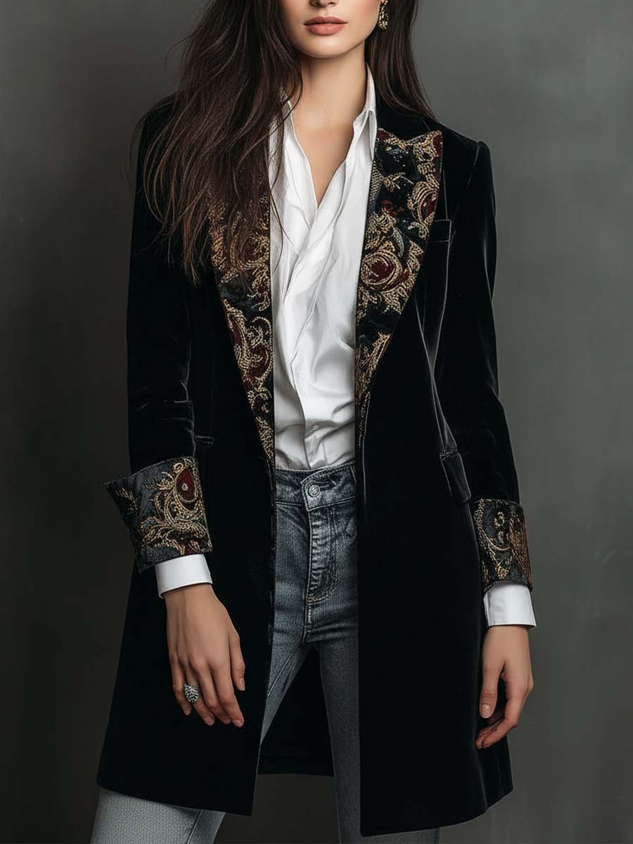 Camilla | Fitted Blazer with Black Baroque Print