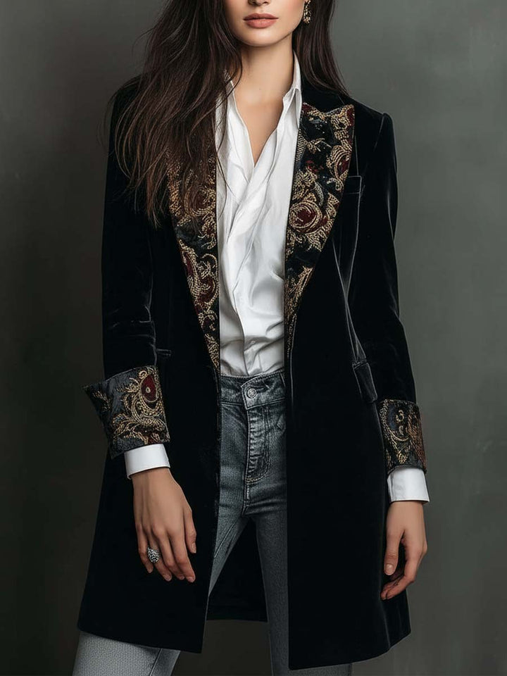 Camilla | Fitted Blazer with Black Baroque Print