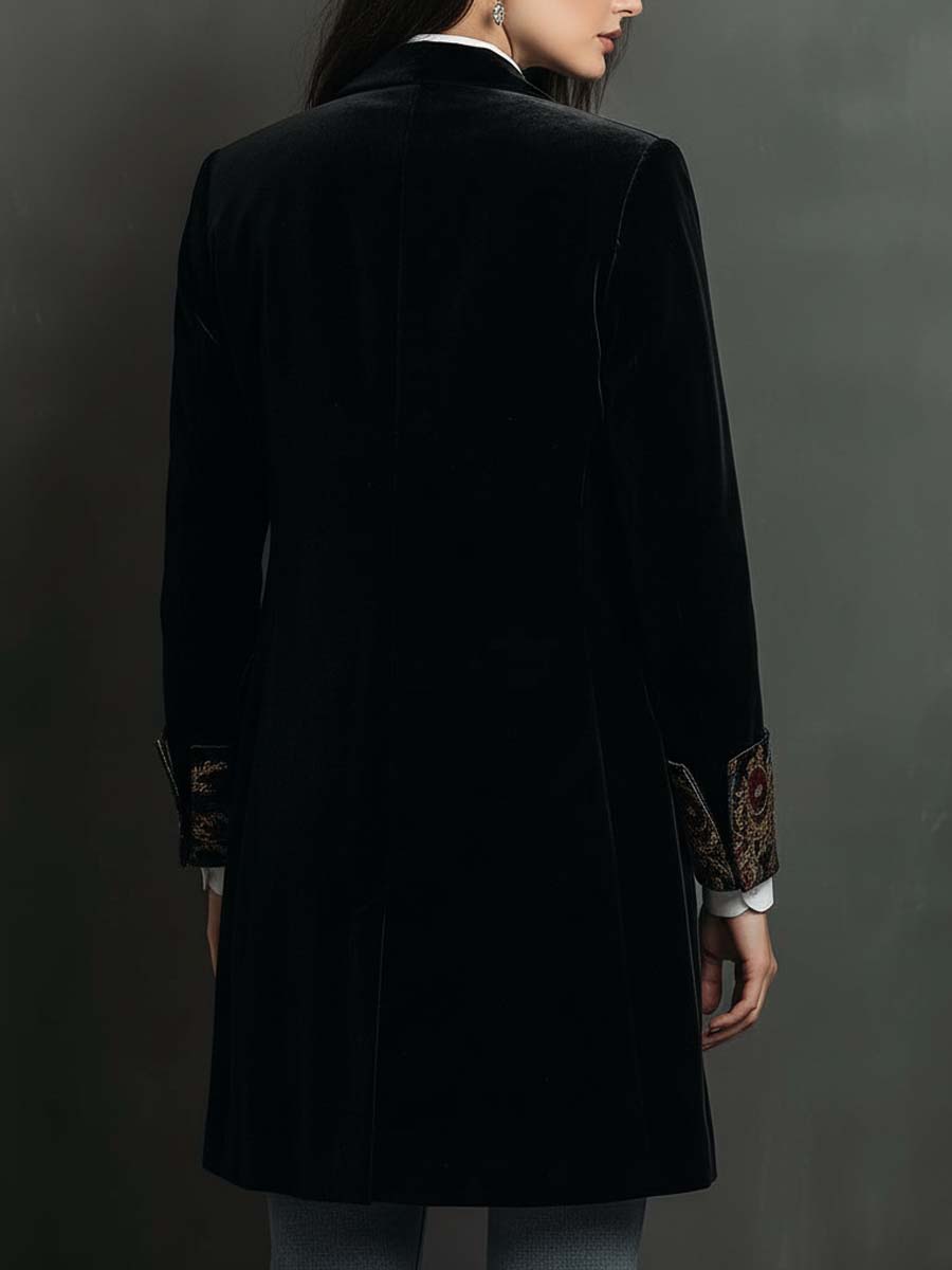 Camilla | Fitted Blazer with Black Baroque Print