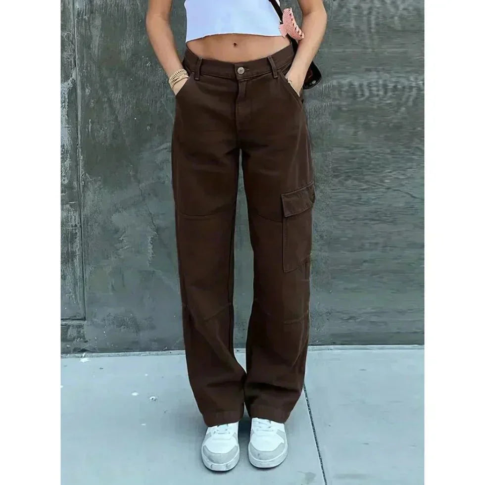 Quinn Cargo Pants in a relaxed fit, featuring a stylish design perfect for effortless chic outfits.   - 4