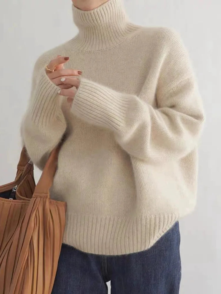 Maria | Elegant Cashmere Turtleneck