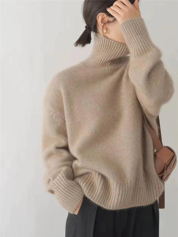Maria | Elegant Cashmere Turtleneck