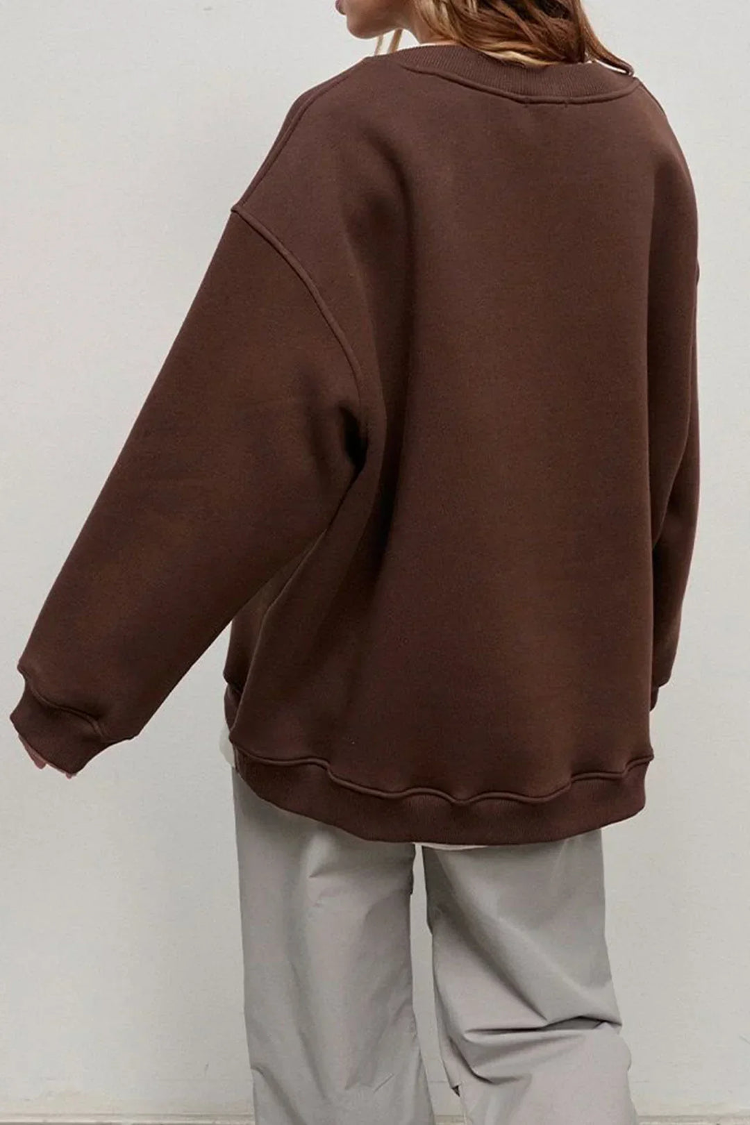 Lola | Oversize sweatshirt with crew neckline