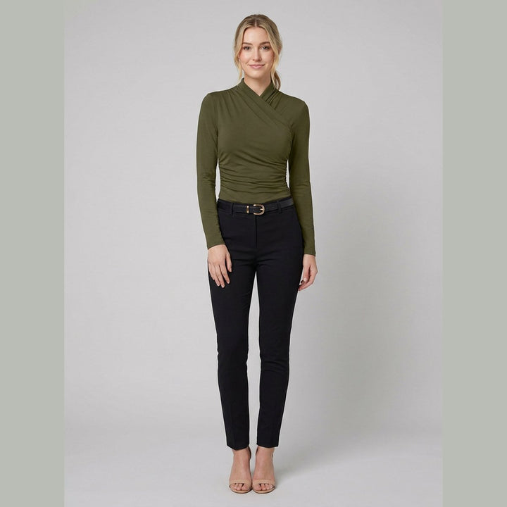 Cora crossover-collar top army green on model