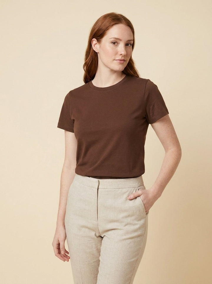 Elise everyday cotton tee brown on model