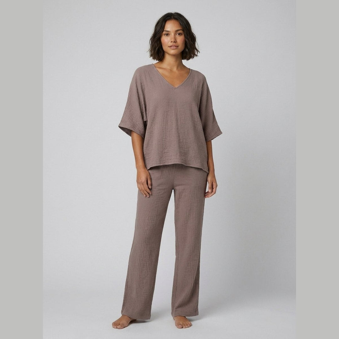 Gina loungewear set taupe front