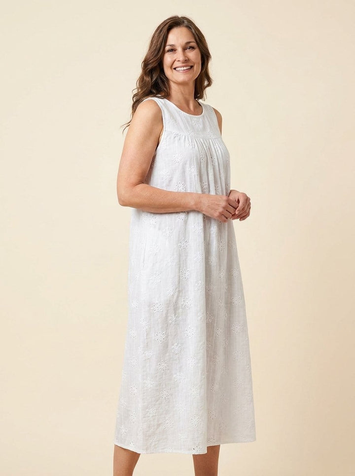 Mara lightweight midi dress with pockets, white, front