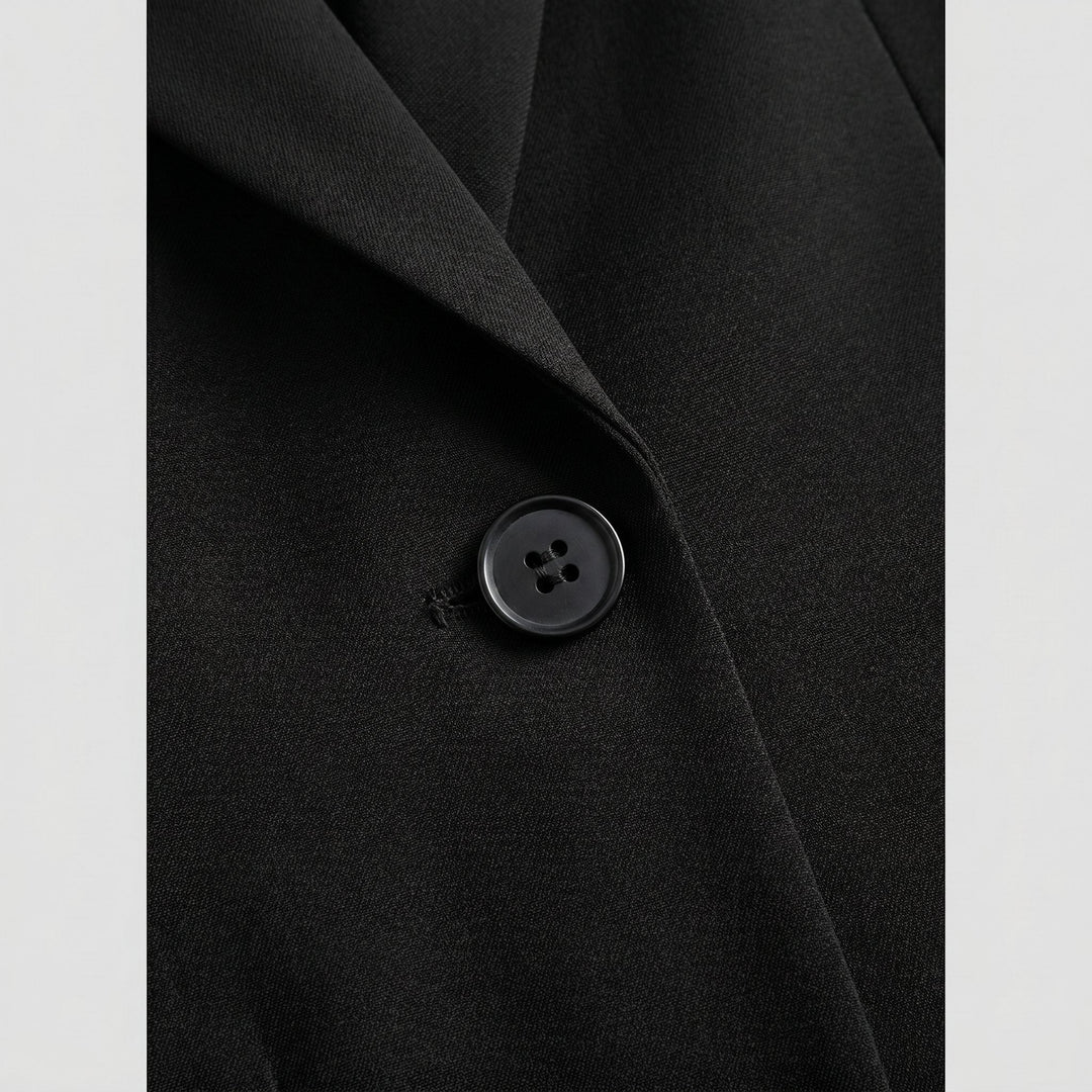 Wina | Black Blazer Structured Design for Women, Versatile and Stylish